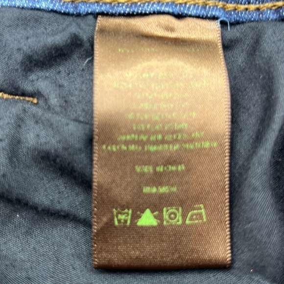 Kut From The Kloth Bermuda Capri Shorts Size 6 - Picture 9 of 14